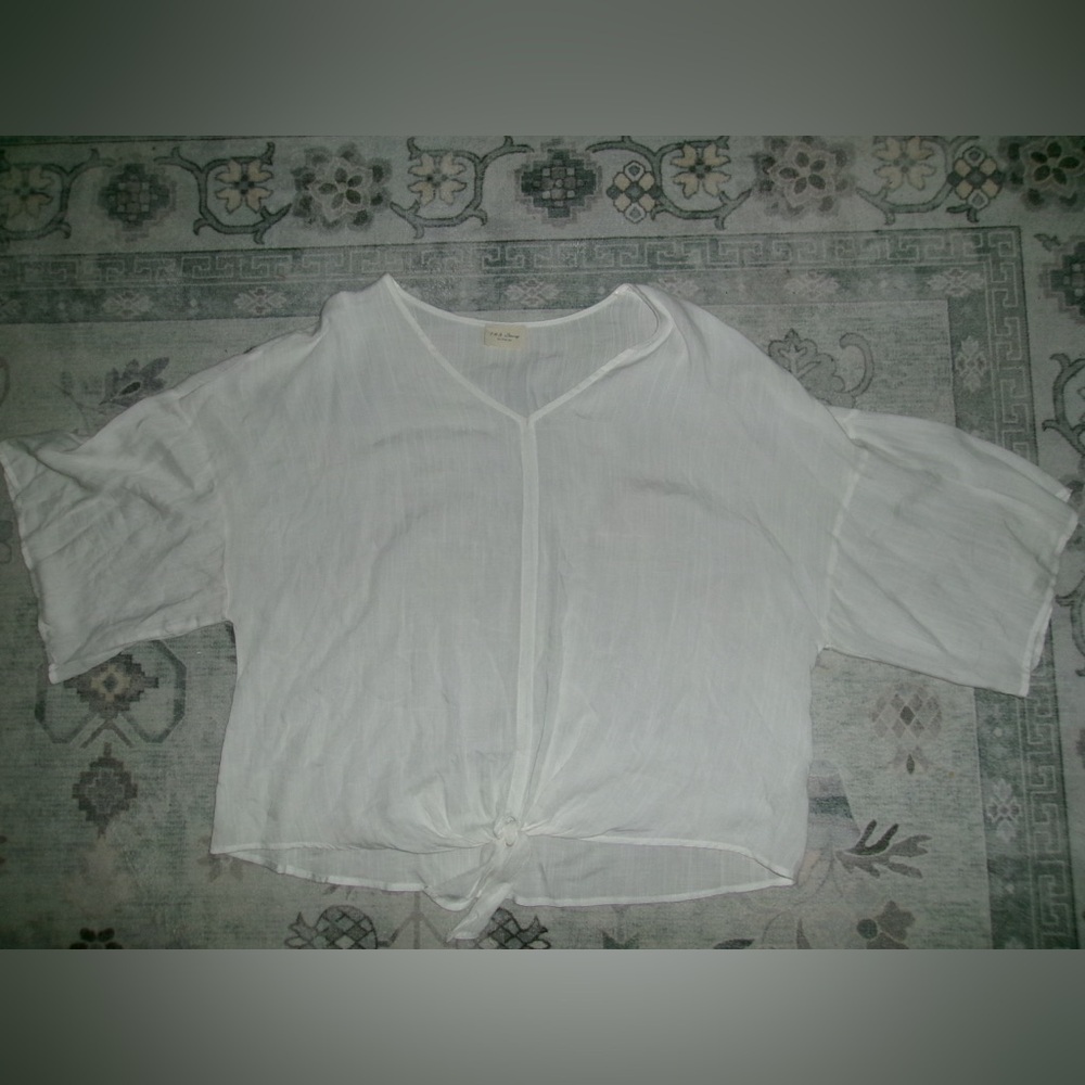 143 Story by Line Up Cream Tie-Front Blouse 3/4 Sleeve